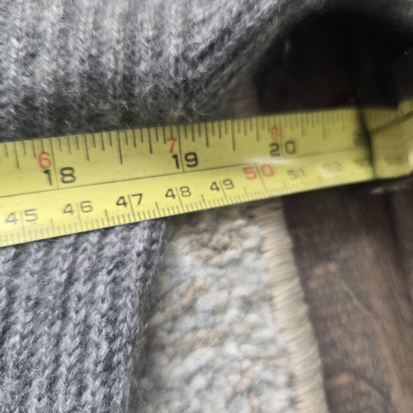 360 Cashmere  Colourblock Crewneck Sweater - Picture 7 of 8